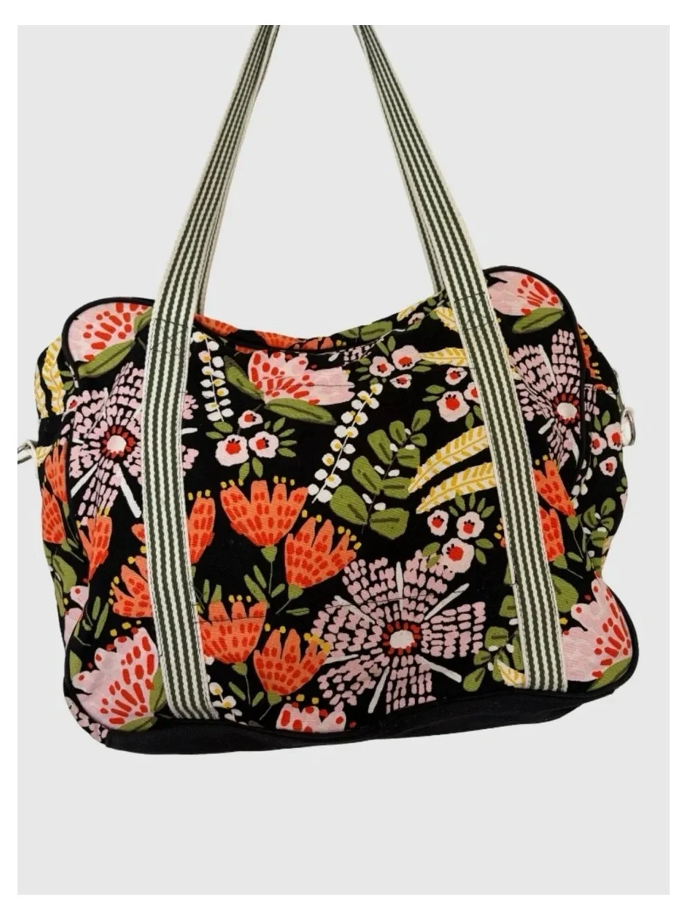Thirty-One Floral Weekend Travel Bag in Black, Orange & Green